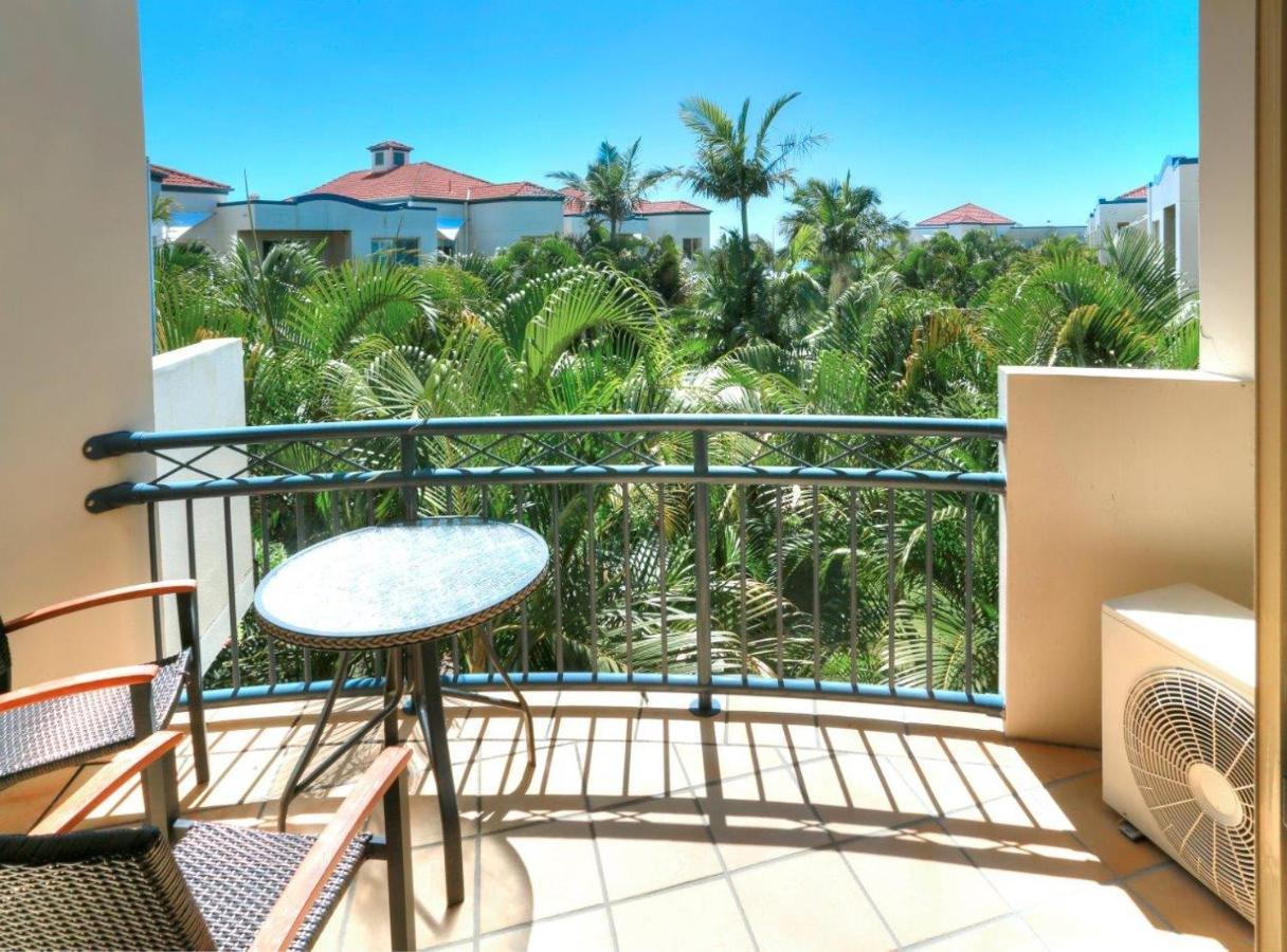 Golden Riviera Absolute Beachfront Resort Gold Coast Quarto foto